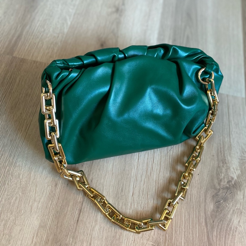 Elegant green women purse medium size with golden color strap chain